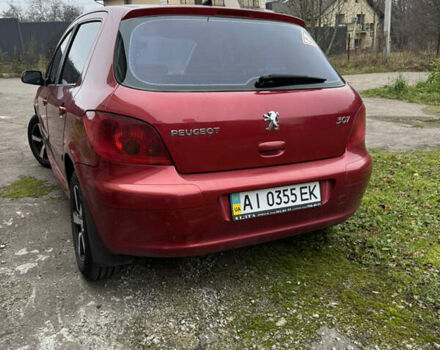 Красный Пежо 307, объемом двигателя 1.59 л и пробегом 155 тыс. км за 3900 $, фото 4 на Automoto.ua