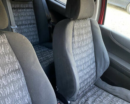 Червоний Пежо 307, об'ємом двигуна 1.59 л та пробігом 140 тис. км за 3700 $, фото 5 на Automoto.ua