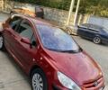 Красный Пежо 307, объемом двигателя 1.6 л и пробегом 140 тыс. км за 3700 $, фото 1 на Automoto.ua