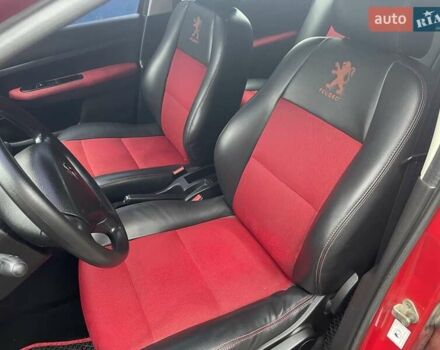 Красный Пежо 307, объемом двигателя 1.4 л и пробегом 199 тыс. км за 2900 $, фото 17 на Automoto.ua