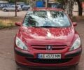 Червоний Пежо 307, об'ємом двигуна 1.4 л та пробігом 185 тис. км за 3950 $, фото 4 на Automoto.ua