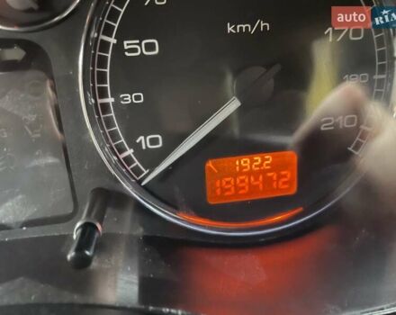 Красный Пежо 307, объемом двигателя 1.4 л и пробегом 199 тыс. км за 2900 $, фото 5 на Automoto.ua