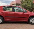 Червоний Пежо 307, об'ємом двигуна 1.4 л та пробігом 185 тис. км за 3950 $, фото 1 на Automoto.ua