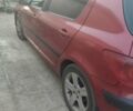 Красный Пежо 307, объемом двигателя 1.36 л и пробегом 500 тыс. км за 2700 $, фото 1 на Automoto.ua