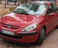 Червоний Пежо 307, об'ємом двигуна 1.4 л та пробігом 185 тис. км за 3950 $, фото 9 на Automoto.ua