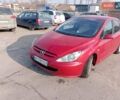 Червоний Пежо 307, об'ємом двигуна 2 л та пробігом 230 тис. км за 3200 $, фото 1 на Automoto.ua