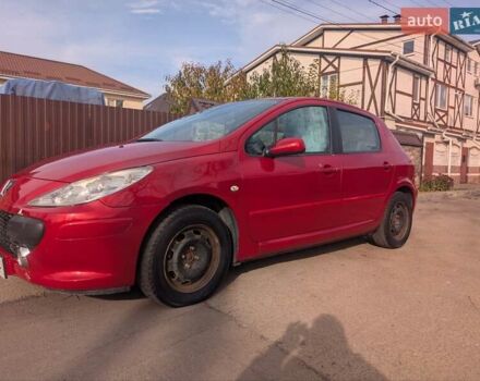 Червоний Пежо 307, об'ємом двигуна 2 л та пробігом 110 тис. км за 4200 $, фото 6 на Automoto.ua