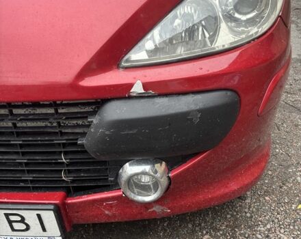 Красный Пежо 307, объемом двигателя 2 л и пробегом 111 тыс. км за 3200 $, фото 8 на Automoto.ua