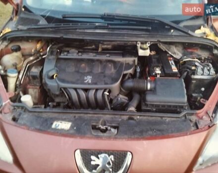 Червоний Пежо 307, об'ємом двигуна 2.02 л та пробігом 270 тис. км за 3450 $, фото 4 на Automoto.ua
