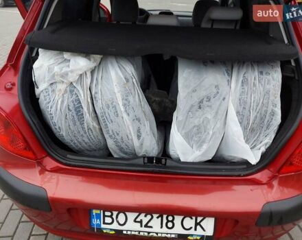 Червоний Пежо 307, об'ємом двигуна 1.4 л та пробігом 184 тис. км за 3350 $, фото 18 на Automoto.ua