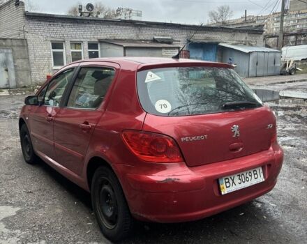 Красный Пежо 307, объемом двигателя 2 л и пробегом 111 тыс. км за 3200 $, фото 2 на Automoto.ua