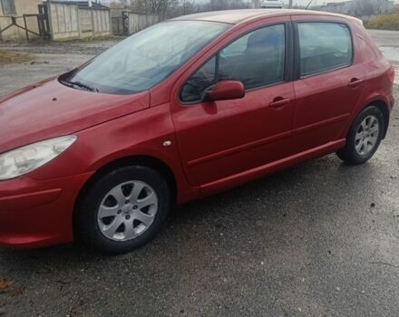 Красный Пежо 307, объемом двигателя 2 л и пробегом 315 тыс. км за 3500 $, фото 2 на Automoto.ua