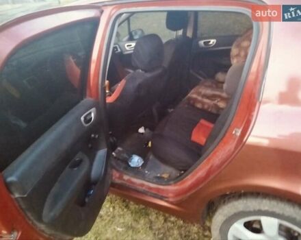 Червоний Пежо 307, об'ємом двигуна 2.02 л та пробігом 270 тис. км за 3450 $, фото 3 на Automoto.ua