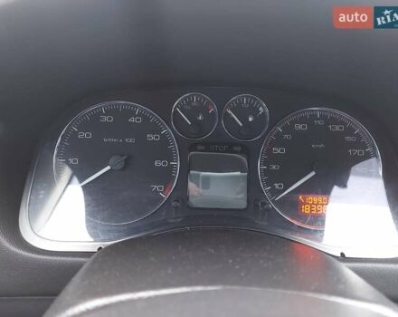 Червоний Пежо 307, об'ємом двигуна 1.4 л та пробігом 184 тис. км за 3350 $, фото 16 на Automoto.ua