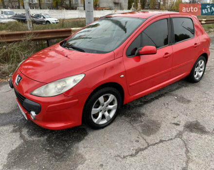 Червоний Пежо 307, об'ємом двигуна 2 л та пробігом 350 тис. км за 3250 $, фото 1 на Automoto.ua