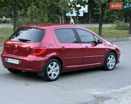 Красный Пежо 307, объемом двигателя 1.6 л и пробегом 200 тыс. км за 4200 $, фото 2 на Automoto.ua