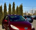 Красный Пежо 307, объемом двигателя 1.6 л и пробегом 250 тыс. км за 4200 $, фото 1 на Automoto.ua