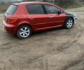 Красный Пежо 307, объемом двигателя 2 л и пробегом 204 тыс. км за 4200 $, фото 3 на Automoto.ua