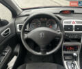 Красный Пежо 307, объемом двигателя 2 л и пробегом 189 тыс. км за 4500 $, фото 12 на Automoto.ua