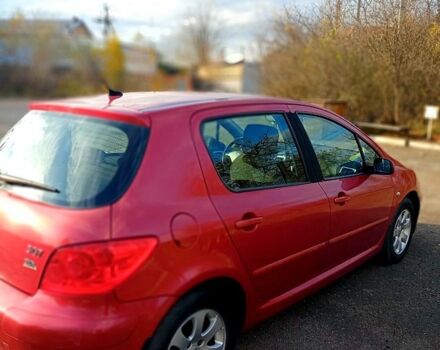 Червоний Пежо 307, об'ємом двигуна 1.6 л та пробігом 105 тис. км за 5000 $, фото 1 на Automoto.ua