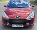 Красный Пежо 307, объемом двигателя 1.6 л и пробегом 216 тыс. км за 4800 $, фото 2 на Automoto.ua