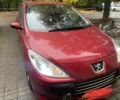 Пежо 307 2007 в Ромнах на Automoto.ua Красный Пежо 307, объемом двигателя 2 л и пробегом 211 тыс. км за 3200 $, фото 1 на Automoto.ua