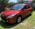 Красный Пежо 307, объемом двигателя 2 л и пробегом 206 тыс. км за 4400 $, фото 1 на Automoto.ua