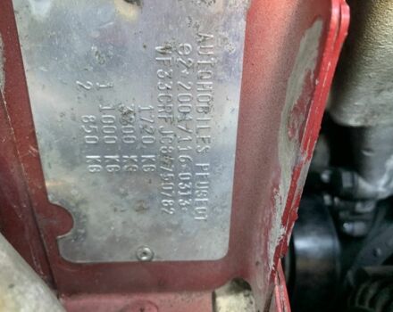 Красный Пежо 307, объемом двигателя 2 л и пробегом 206 тыс. км за 4400 $, фото 17 на Automoto.ua