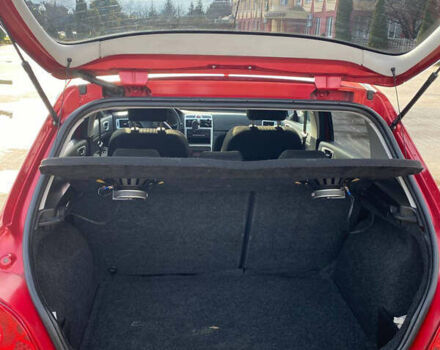 Червоний Пежо 307, об'ємом двигуна 1.59 л та пробігом 187 тис. км за 4990 $, фото 9 на Automoto.ua