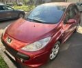 Красный Пежо 307, объемом двигателя 2 л и пробегом 280 тыс. км за 4999 $, фото 1 на Automoto.ua