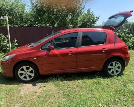 Красный Пежо 307, объемом двигателя 2 л и пробегом 206 тыс. км за 4400 $, фото 2 на Automoto.ua