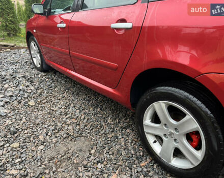 Червоний Пежо 307, об'ємом двигуна 2 л та пробігом 320 тис. км за 2100 $, фото 5 на Automoto.ua