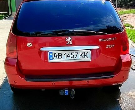 Червоний Пежо 307, об'ємом двигуна 1.6 л та пробігом 286 тис. км за 3650 $, фото 1 на Automoto.ua