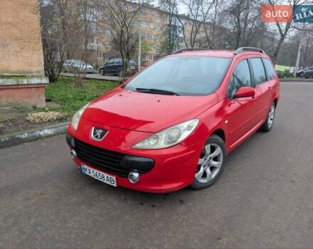 Красный Пежо 307, объемом двигателя 1.59 л и пробегом 350 тыс. км за 3650 $, фото 1 на Automoto.ua