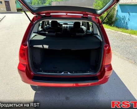 Червоний Пежо 307, об'ємом двигуна 1.6 л та пробігом 328 тис. км за 3150 $, фото 5 на Automoto.ua