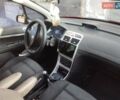 Красный Пежо 307, объемом двигателя 1.59 л и пробегом 347 тыс. км за 4500 $, фото 6 на Automoto.ua