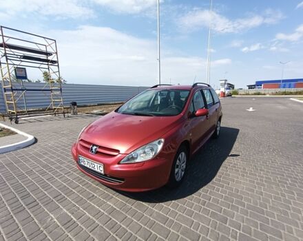 Красный Пежо 307, объемом двигателя 1.6 л и пробегом 328 тыс. км за 3499 $, фото 1 на Automoto.ua