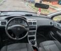 Красный Пежо 307, объемом двигателя 1.6 л и пробегом 350 тыс. км за 3000 $, фото 15 на Automoto.ua