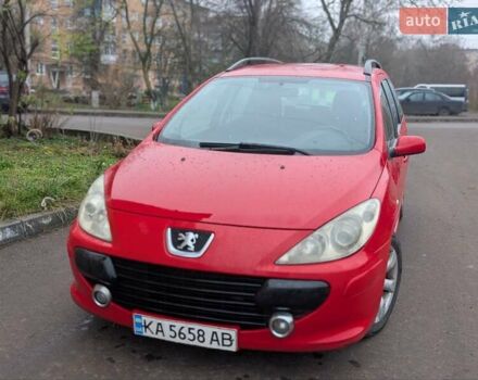 Красный Пежо 307, объемом двигателя 1.59 л и пробегом 350 тыс. км за 3650 $, фото 4 на Automoto.ua