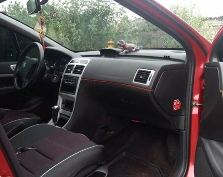 Червоний Пежо 307, об'ємом двигуна 2 л та пробігом 170 тис. км за 4200 $, фото 10 на Automoto.ua