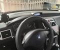 Червоний Пежо 307, об'ємом двигуна 2 л та пробігом 269 тис. км за 4700 $, фото 5 на Automoto.ua