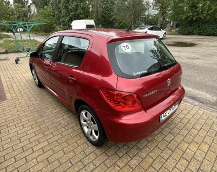 Червоний Пежо 307, об'ємом двигуна 2 л та пробігом 269 тис. км за 4700 $, фото 2 на Automoto.ua