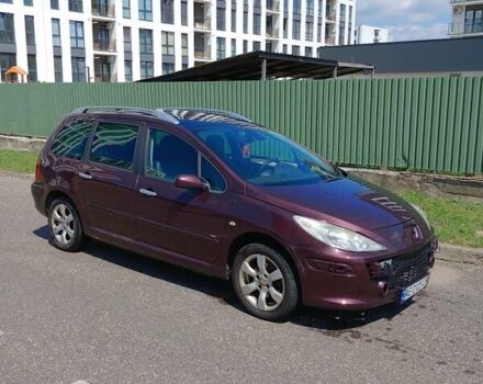 Красный Пежо 307, объемом двигателя 1.56 л и пробегом 400 тыс. км за 3000 $, фото 6 на Automoto.ua
