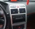 Червоний Пежо 307, об'ємом двигуна 2 л та пробігом 170 тис. км за 4200 $, фото 12 на Automoto.ua