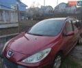 Красный Пежо 307, объемом двигателя 1.56 л и пробегом 340 тыс. км за 5500 $, фото 1 на Automoto.ua