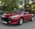 Червоний Пежо 307, об'ємом двигуна 2 л та пробігом 127 тис. км за 4200 $, фото 7 на Automoto.ua