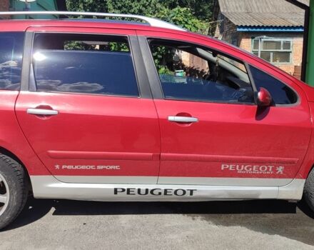 Червоний Пежо 307, об'ємом двигуна 1.6 л та пробігом 285 тис. км за 3400 $, фото 1 на Automoto.ua