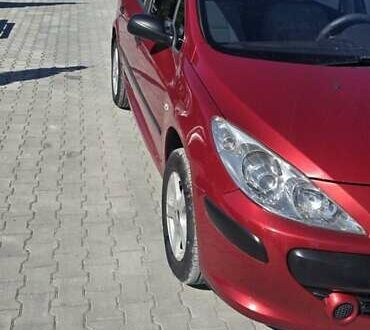 Пежо 307 2005 в Тернополе на Automoto.ua Красный Пежо 307, объемом двигателя 1.4 л и пробегом 185 тыс. км за 4000 $, фото 1 на Automoto.ua