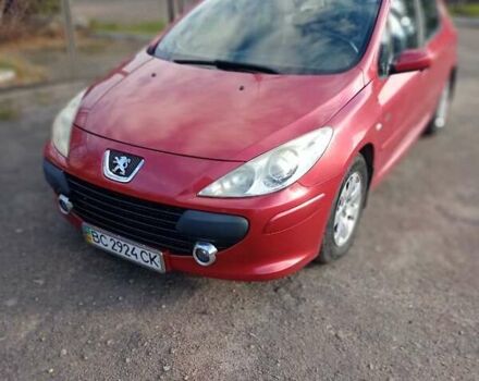Червоний Пежо 307, об'ємом двигуна 1.59 л та пробігом 105 тис. км за 5000 $, фото 1 на Automoto.ua