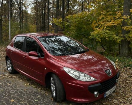 Пежо 307 2006 в Киеве на Automoto.ua Красный Пежо 307, объемом двигателя 2 л и пробегом 187 тыс. км за 4500 $, фото 1 на Automoto.ua